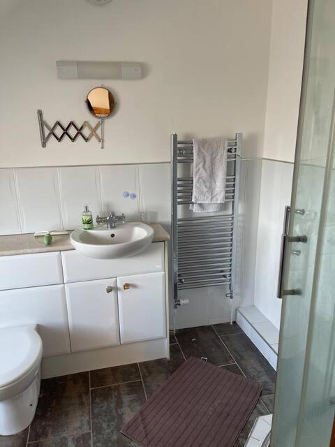 Holbeck Garden Villa Barrow-in-Furness ภายนอก รูปภาพ