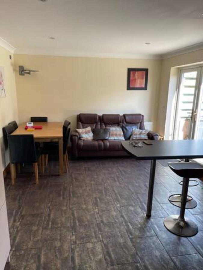 Holbeck Garden Villa Barrow-in-Furness ภายนอก รูปภาพ